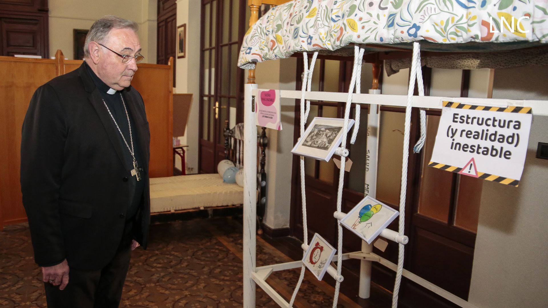 frame-22caritas.jpg frame-22caritas.jpg