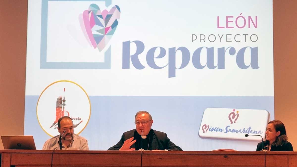 Presentación del proyecto en León. | L.N.C. Presentación del proyecto en León. | L.N.C.