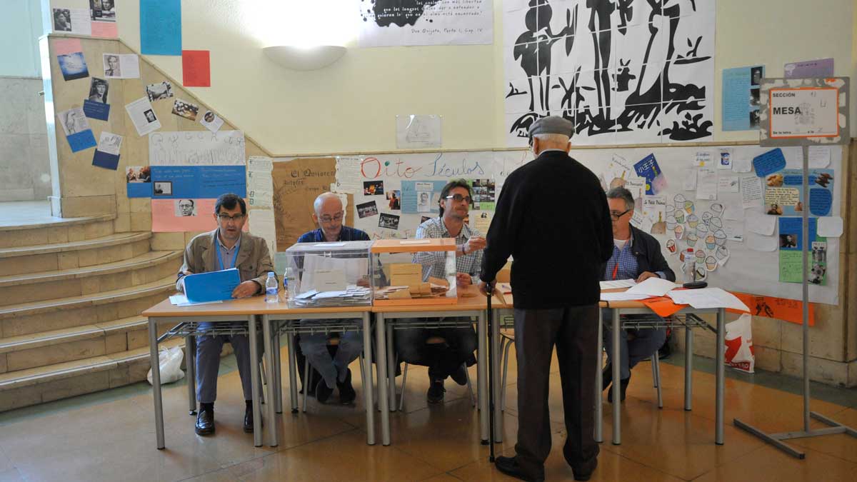 Mesa electoral en una imagen de archivo. | L.N.C.
