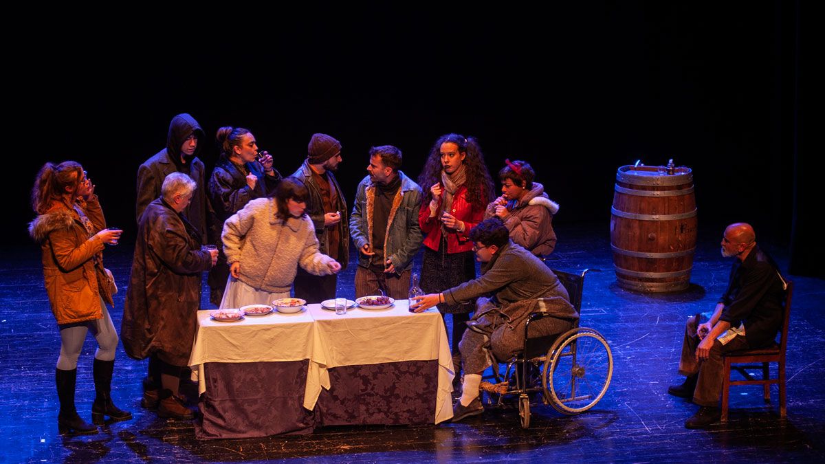 La representación teatral de El Mayal de ‘Los días perdidos’ se estrenó en Lugo en abril. | ALBA VÁZQUEZ CARPENTIER