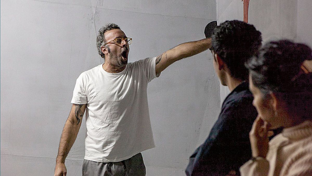 El artista barcelonés Marc Vives clausura este viernes el ciclo performativo que se ha venido desarrollando en el Musac con el título ‘Rodeo’. | CCEMX