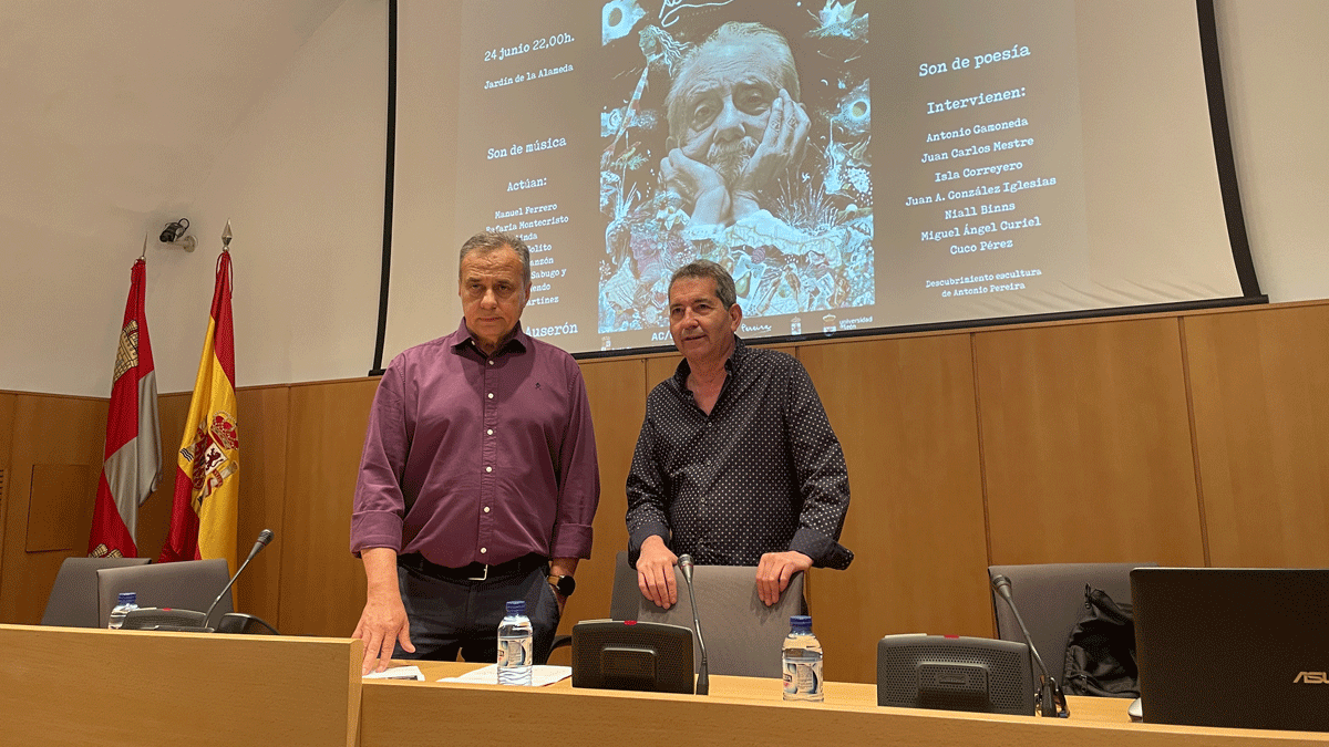 Presentación del homenaje a Antonio Pereira en el Museo de la Radio de Ponferrada. | Javier Fernández