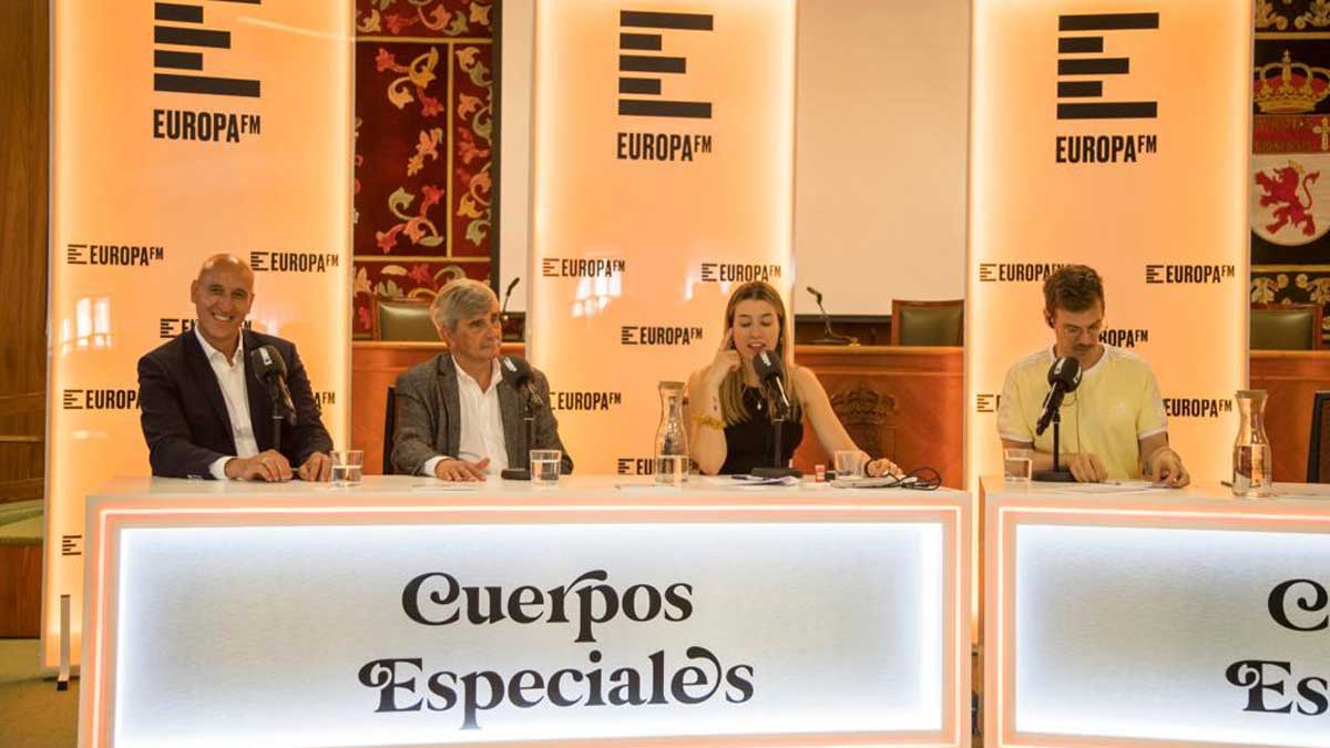 Eva Soriano e Iggy Rubín durante la grabación del programa en directo | MARÍA EDÉN FERNÁNDEZ Eva Soriano e Iggy Rubín durante la grabación del programa en directo | MARÍA EDÉN FERNÁNDEZ