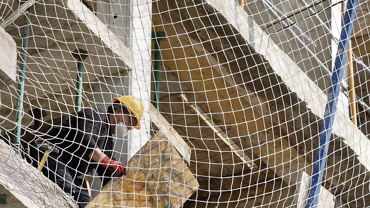 Imagen de archivo de un trabajador de la construcción. | L.N.C.