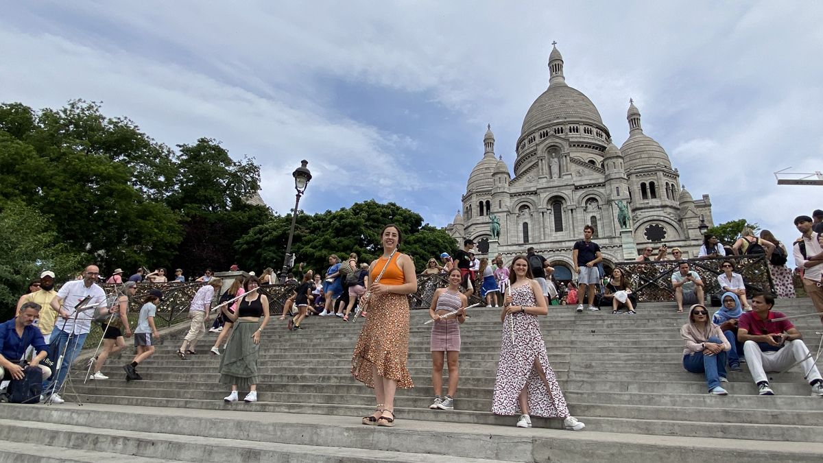 Imagen de los estudiantes del conservatorio Cristóbal Halffter en París.