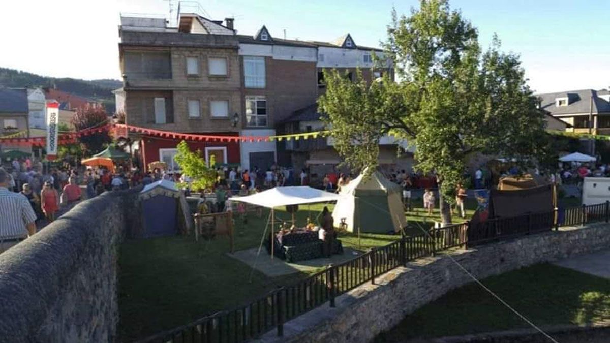 Espacio en el que se celebra la feria medieval. | MEDIEVAL VEGA