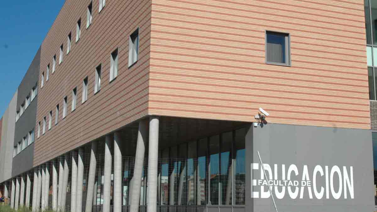 La Facultad de Educación ubicada en el Campus de Vegazana. | ULE