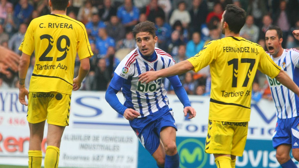 Berrocal celebra un gol ante el Oviedo en El Toralín. | CÉSAR SÁNCHEZ