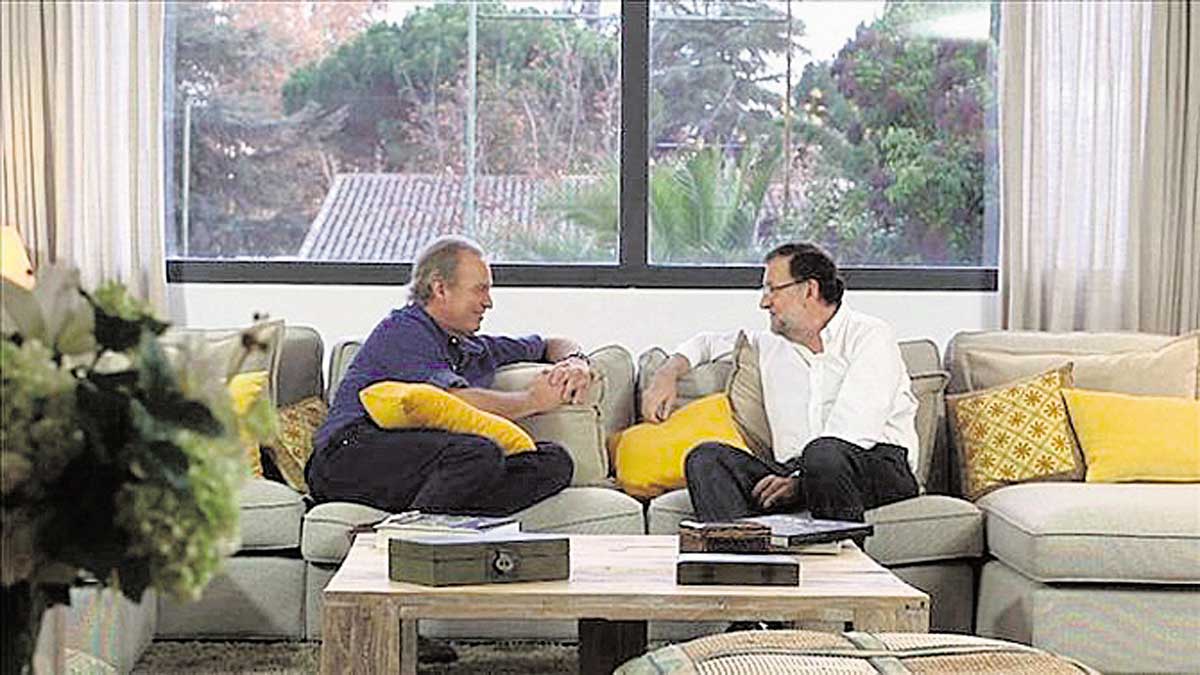 Bertín Osborne (izquierda) y Mariano Rajoy, en casa del primero. | L.N.C. Bertín Osborne (izquierda) y Mariano Rajoy, en casa del primero. | L.N.C.