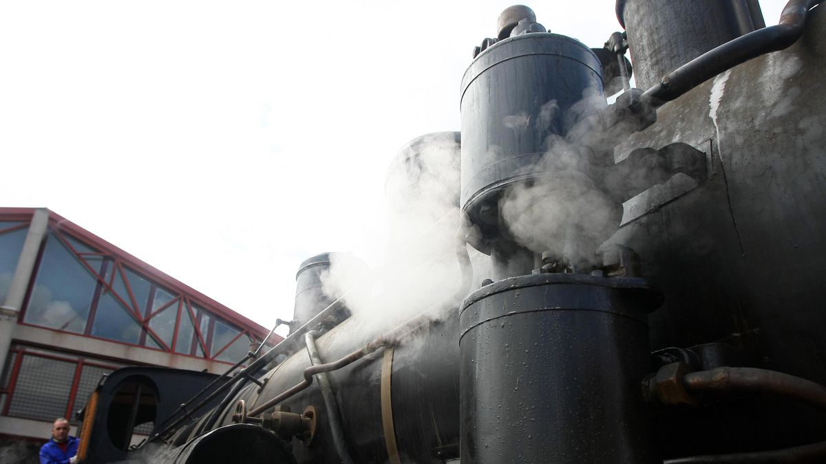 Arrancado de la locomotora 31 del Ponfeblino, imagen de archivo. | CÉSAR SÁNCHEZ (ICAL)