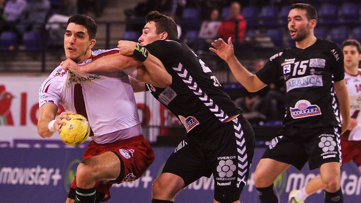 Abanca Ademar quiere evitar a Naturhouse La Rioja en las semifinales de la Copa Asobal. | FERNANDO DÍAZ (LA RIOJA) Abanca Ademar quiere evitar a Naturhouse La Rioja en las semifinales de la Copa Asobal. | FERNANDO DÍAZ (LA RIOJA)