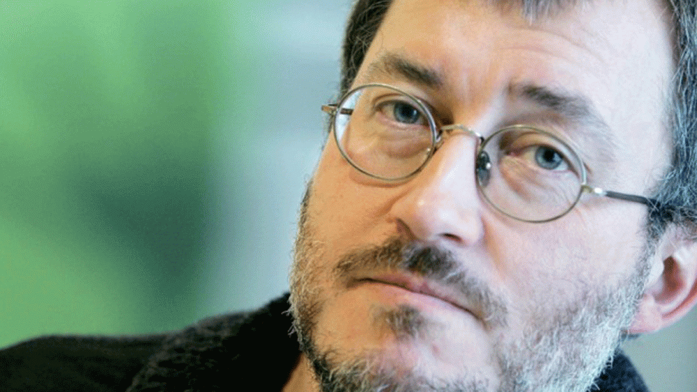 El profesor Riechmann visita Fabero para hablar de ecología