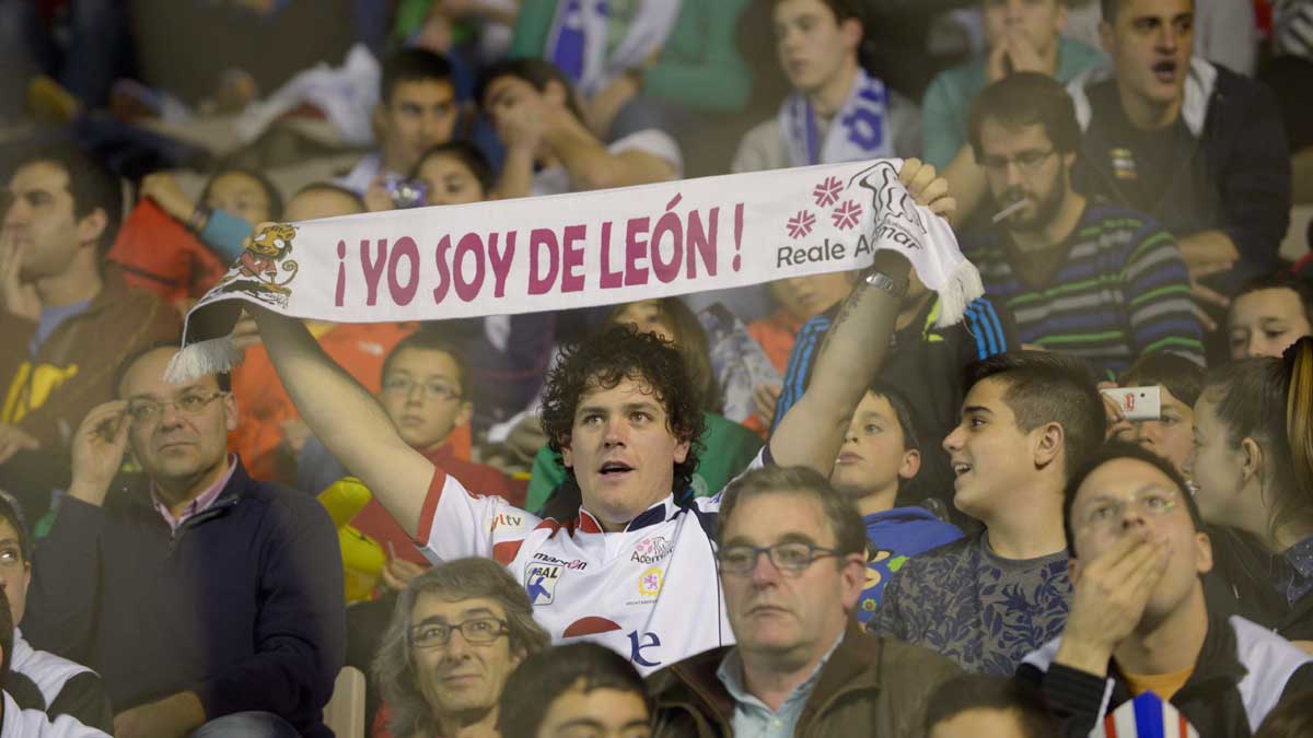 La Copa Asobal dejó menos beneficios de los esperados por la ausencia del Ademar en la final. La Copa Asobal dejó menos beneficios de los esperados por la ausencia del Ademar en la final.