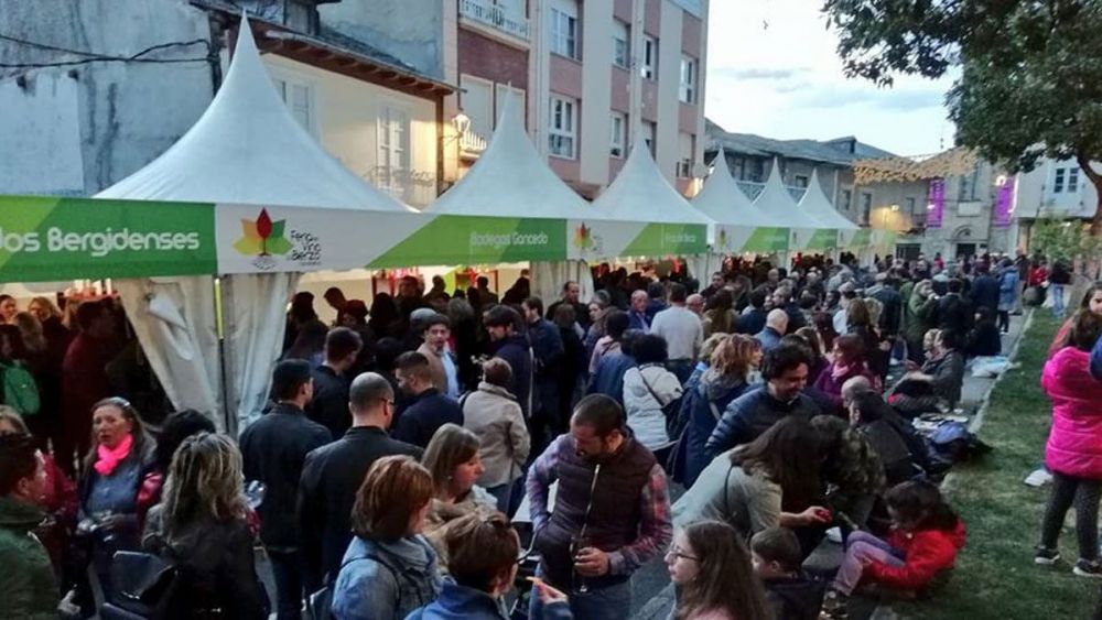 Cacabelos pone la mejor etiqueta a la DO Bierzo desde su 26 Feria del Vino