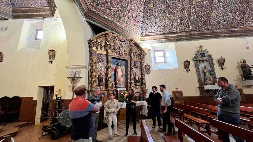 Comienza la reparación del artesonado mudéjar de la iglesia de Santa