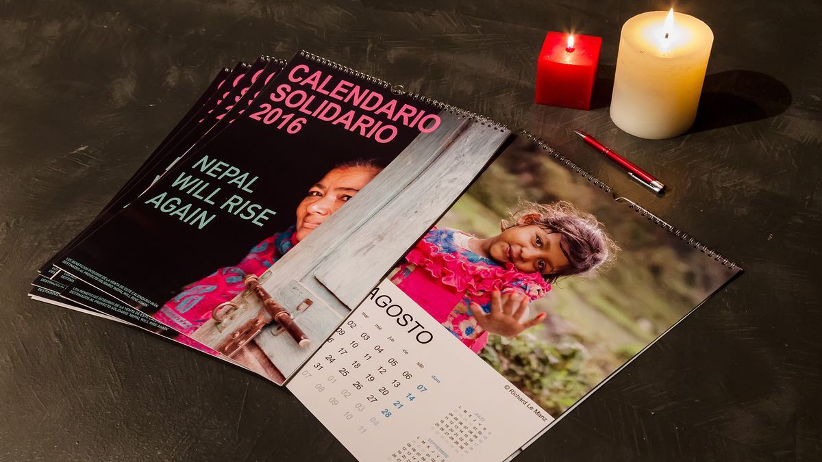 Cinco fotógrafos leoneses editan un calendario solidario a beneficio del pueblo nepalí. | ICAL Cinco fotógrafos leoneses editan un calendario solidario a beneficio del pueblo nepalí. | ICAL