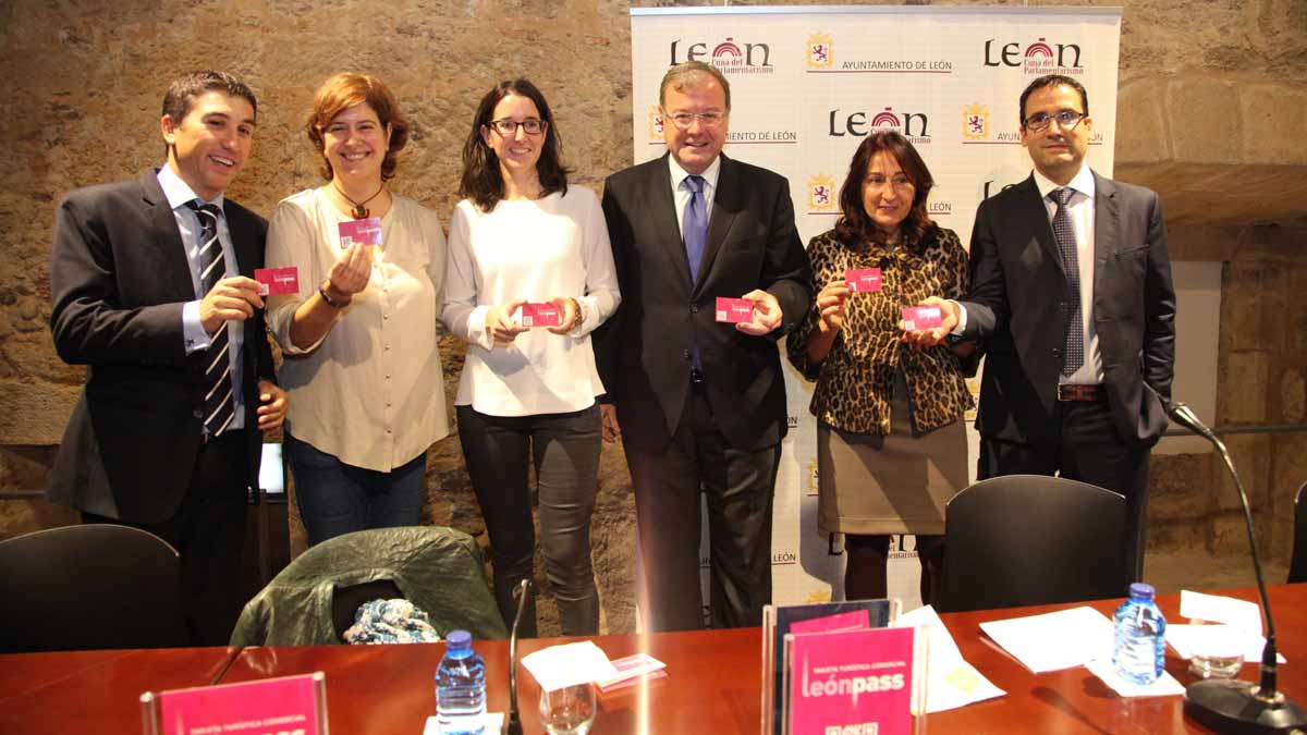 Un momento de la presentación de la tarjeta León Pass, que tuvo lugar en el mes de octubre.