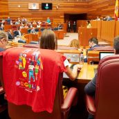 La procuradora Nuria Rubio, este miércoles en el pleno de las Cortes. | ICAL