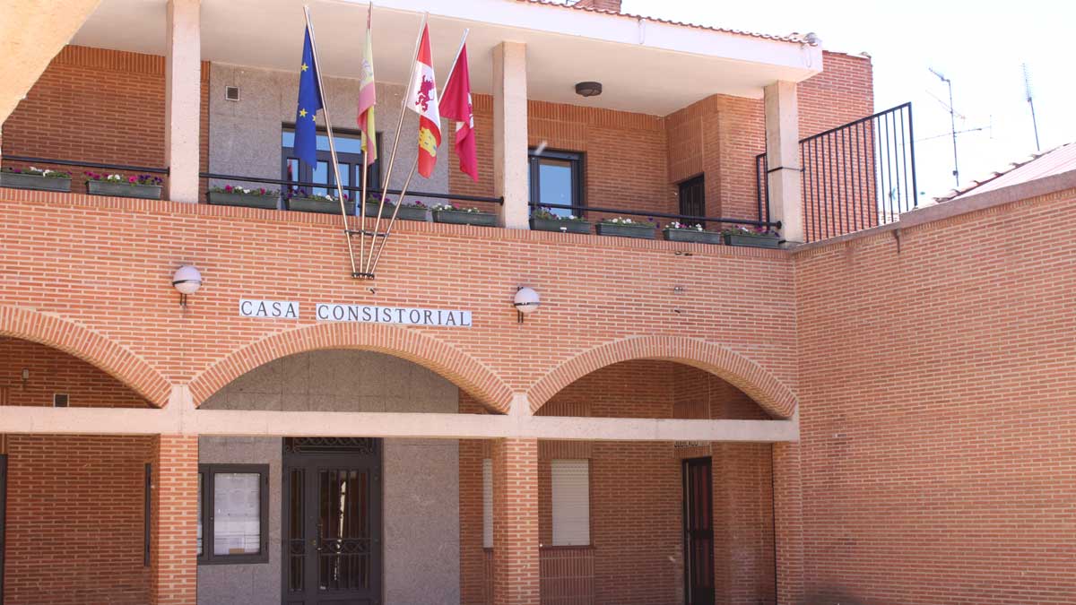 Alonso aceptó la propuesta para la Alcaldía en la presentación de la moción. | P.F.