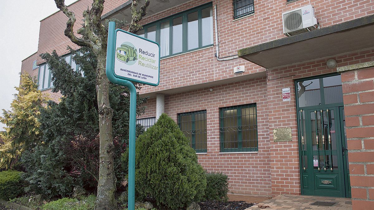 Sede de Mansurle ubicada en el Polígono El Tesoro de Valencia.| T.G.