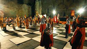 Ajedrez viviente del Medieval de una de las ediciones anteriores. Ajedrez viviente del Medieval de una de las ediciones anteriores.