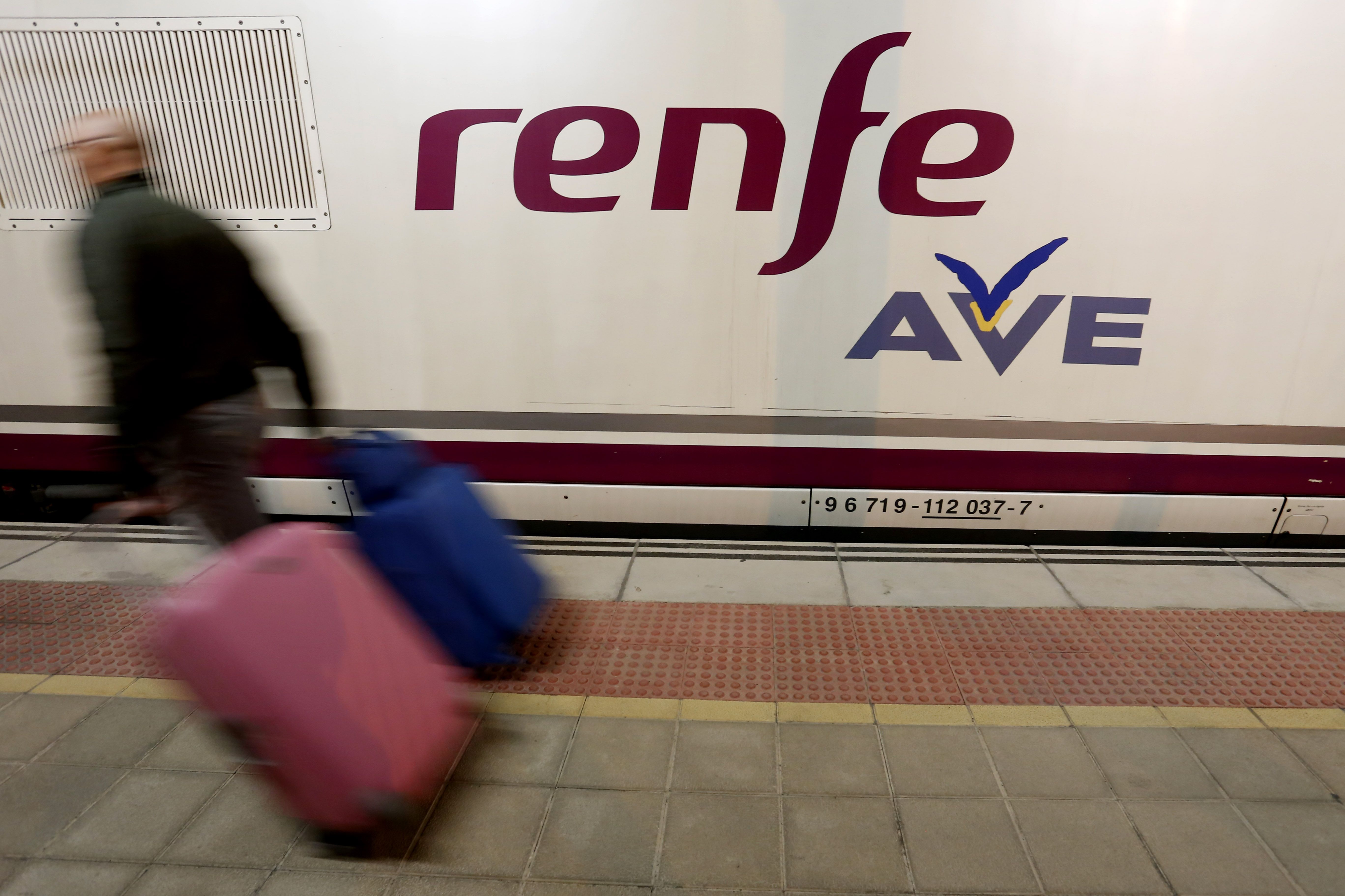 Tren AVE de Renfe en una imagen de archivo| CAMPILLO (ICAL)