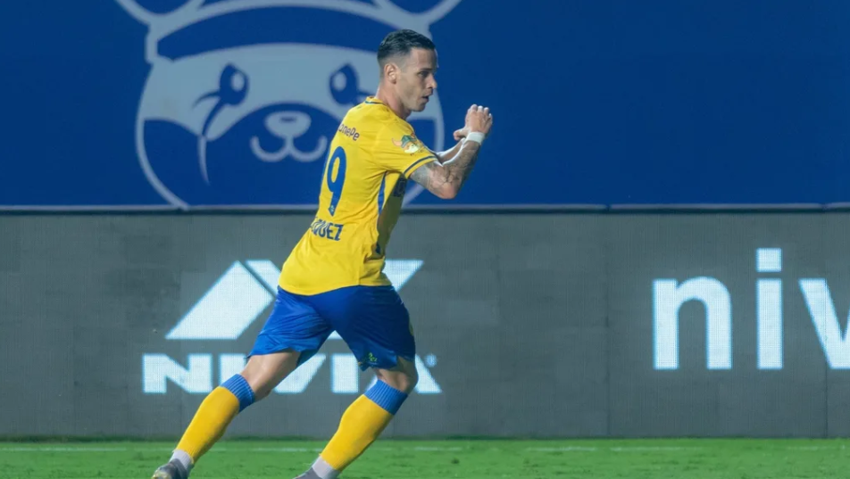 Álvaro Vázquez celebra un gol en la Indian Super League.