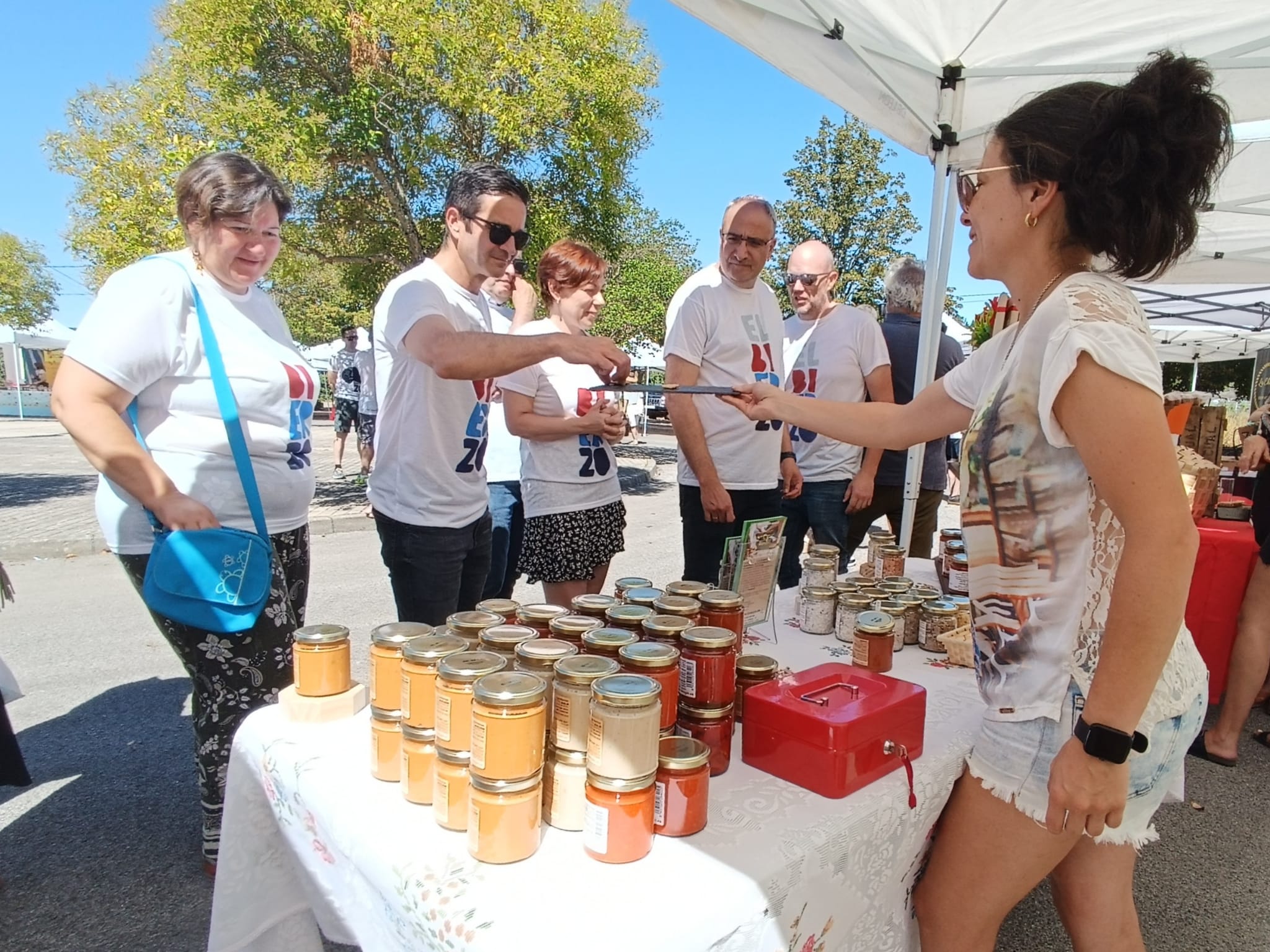 Una de las ferias agroalimentarias celebradas en León. | L.N.C.
