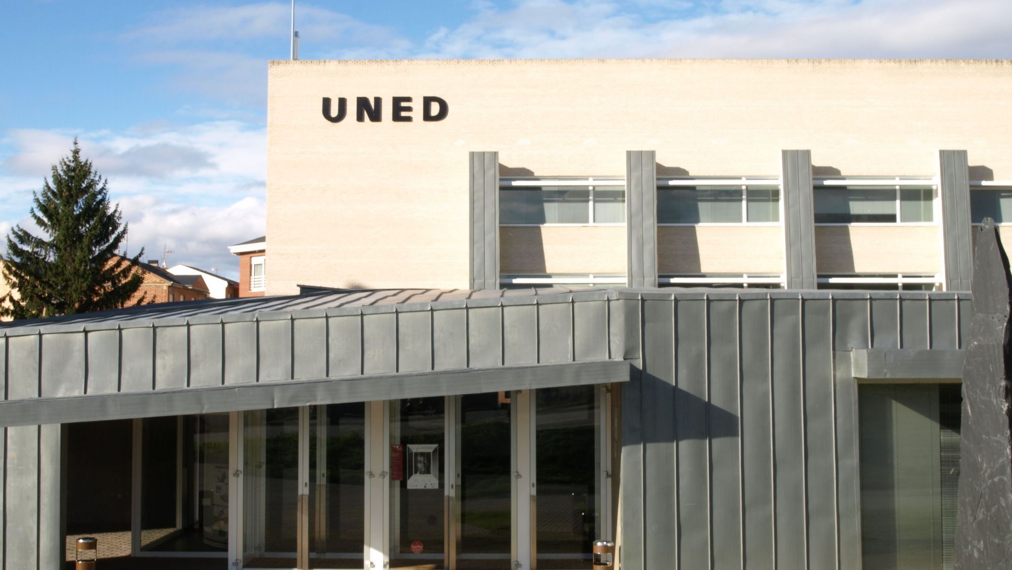 UNED de Ponferrada.