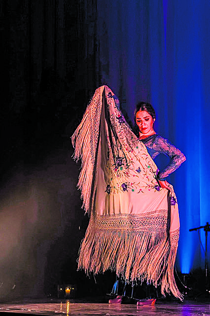 Imagen del espectáculo de flamenco 'Luz y sombras' que este viernes llega a Valencia de Don Juan.