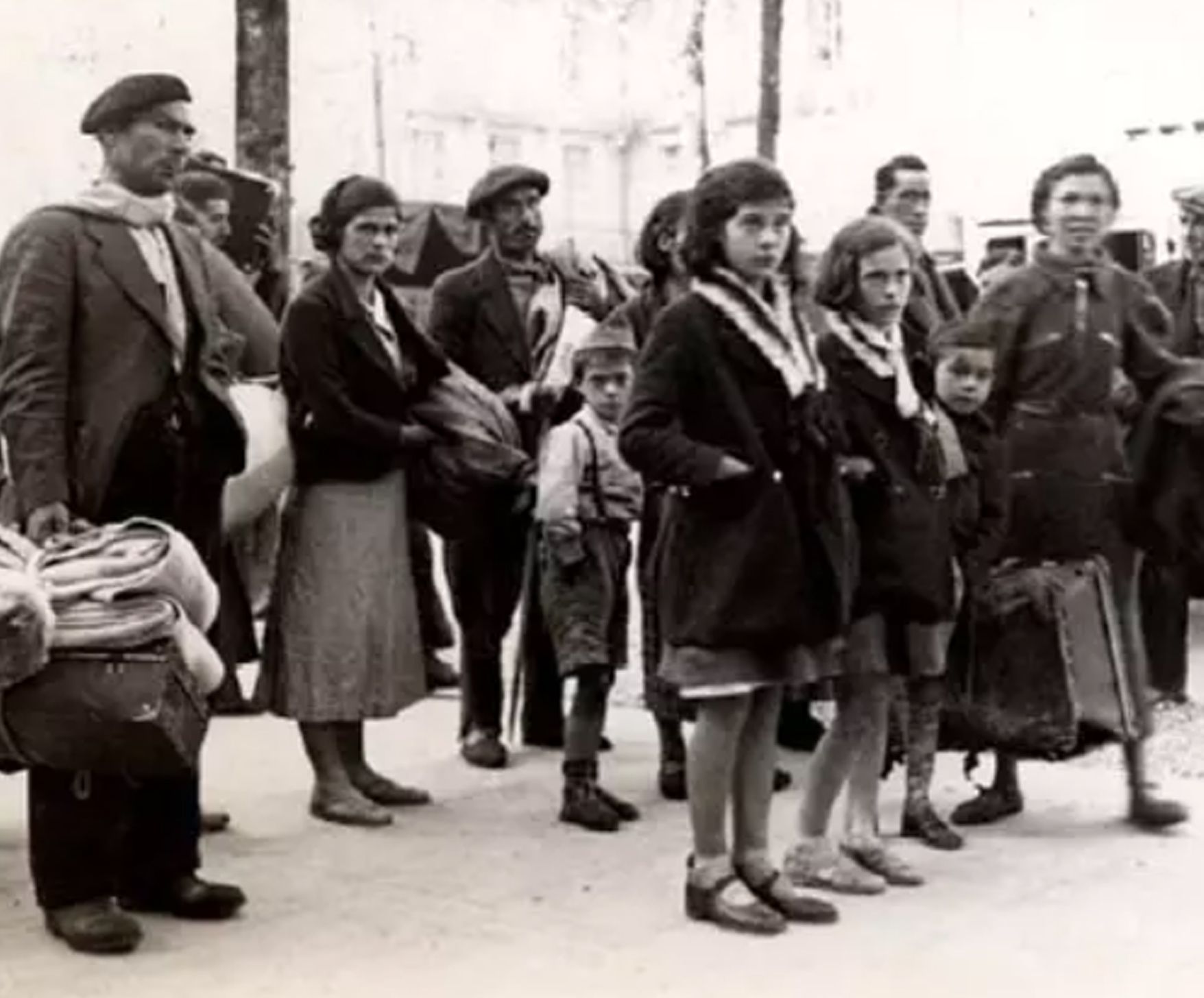 Imagen de archivo de exiliados por la Guerra Civil y la dictadura. | EP