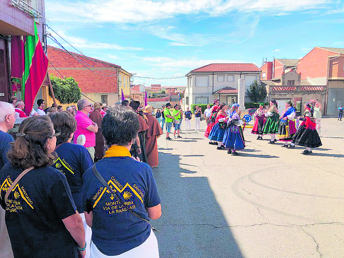 La Fiesta del Peregrino vuelve a las calles de La Bañeza. | ABAJO