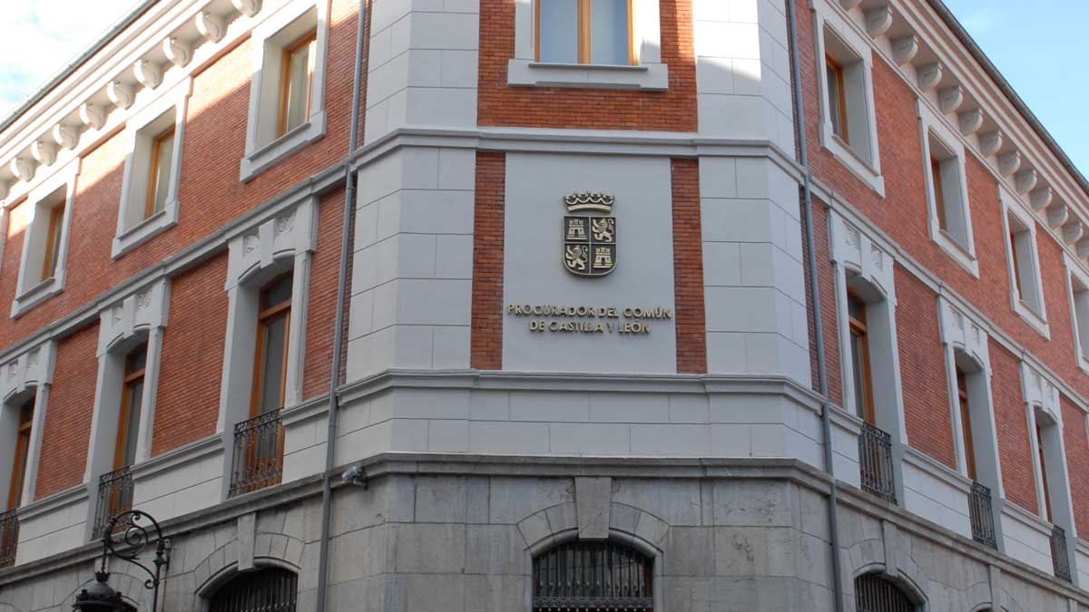La sede del Procurador del Común en la leonesa calle de Sierra Pambley. | MAURICIO PEÑA