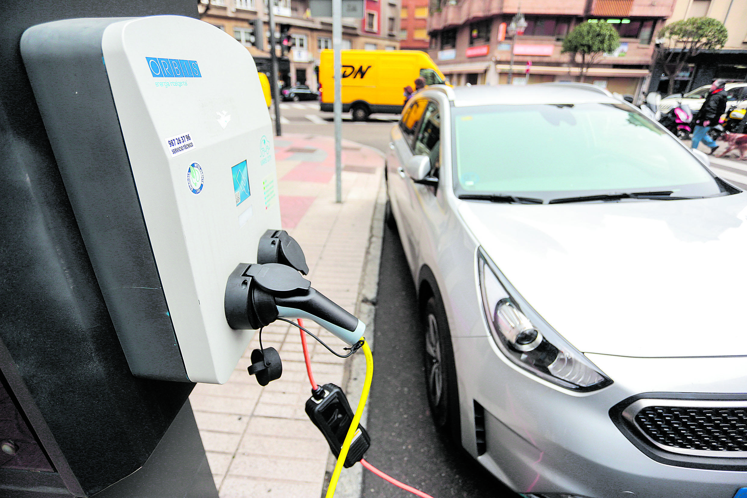 Las ventas de vehículos que utilizan combustibles más respetuosos con el medio ambiente siguen creciendo. | CAMPILLO (ICAL)