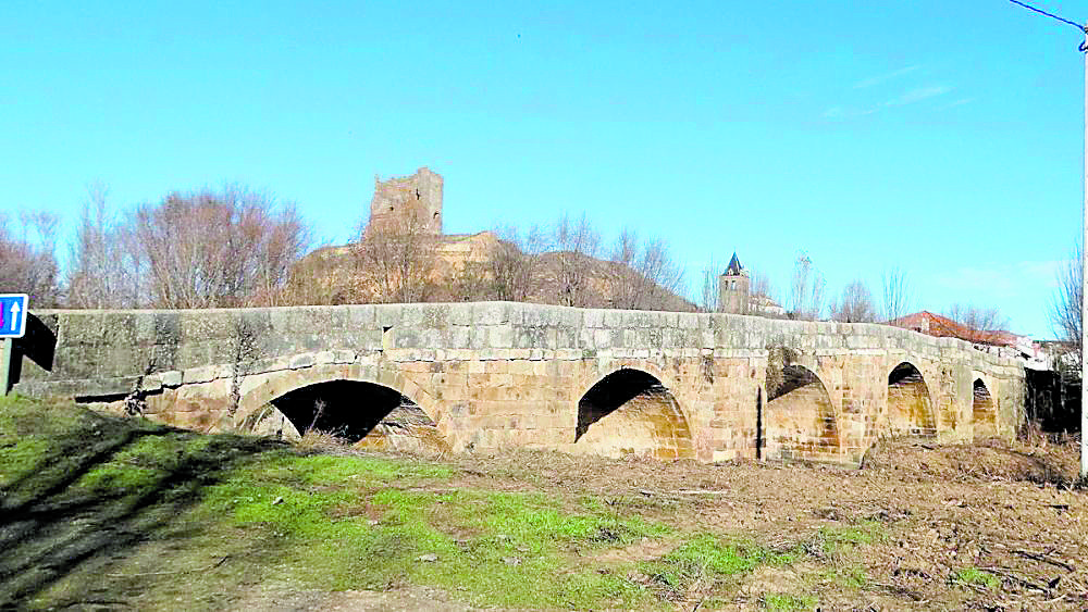 Se trata de una infraestructura viaria de origen medieval en la que se han hecho importantes reconstrucciones. | LUIS SOLERA