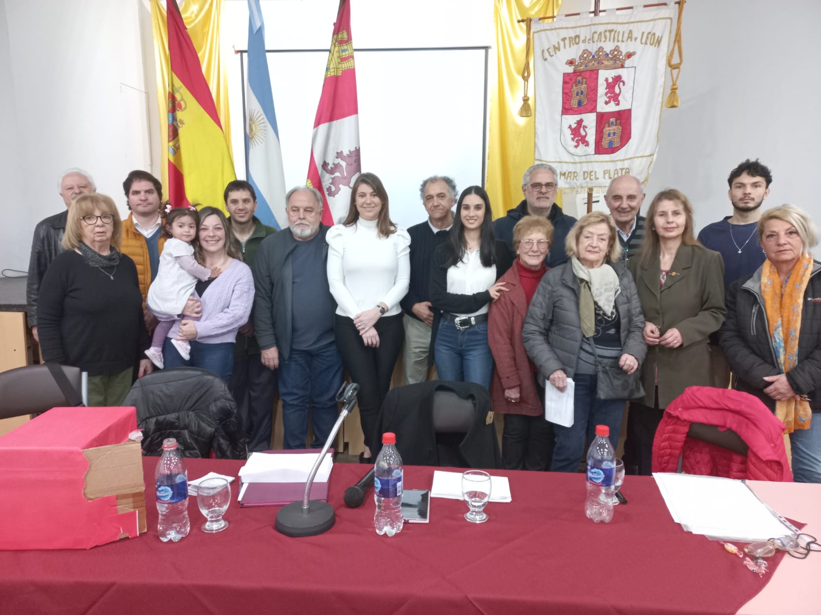 Comisión Directiva Castilla y León Mar del Plata. | L.N.C.