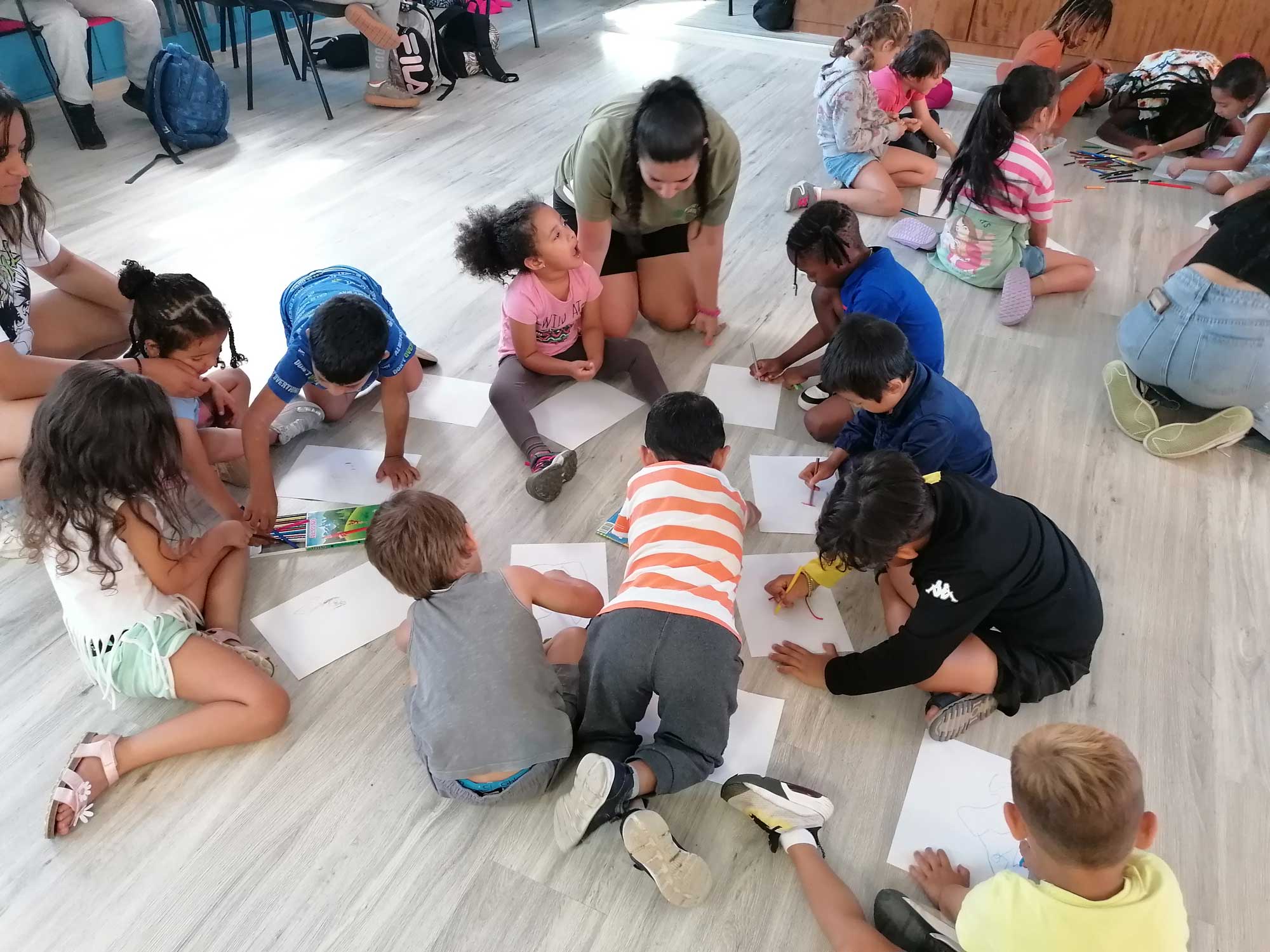 La Asociación Auryn ha hecho actividades para los más pequeños. | L.N.C.