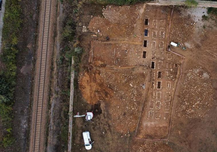 Imagen aérea de la zona excavada por los arqueólogos. | J.O.