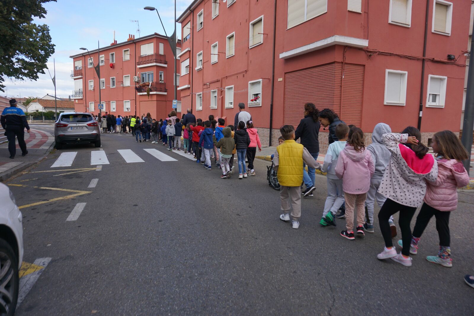 Marcha del Ceip Antonio Valbuena. | L.N.C.