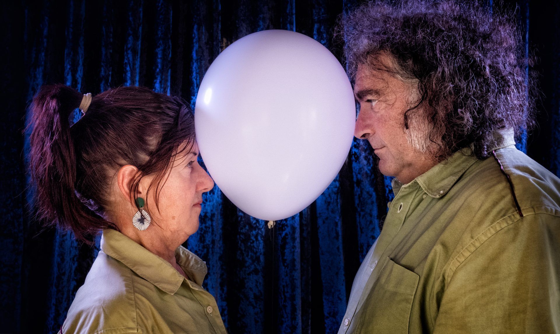 'La grutesca' es un trabajo singular que mezcla circo y teatro.