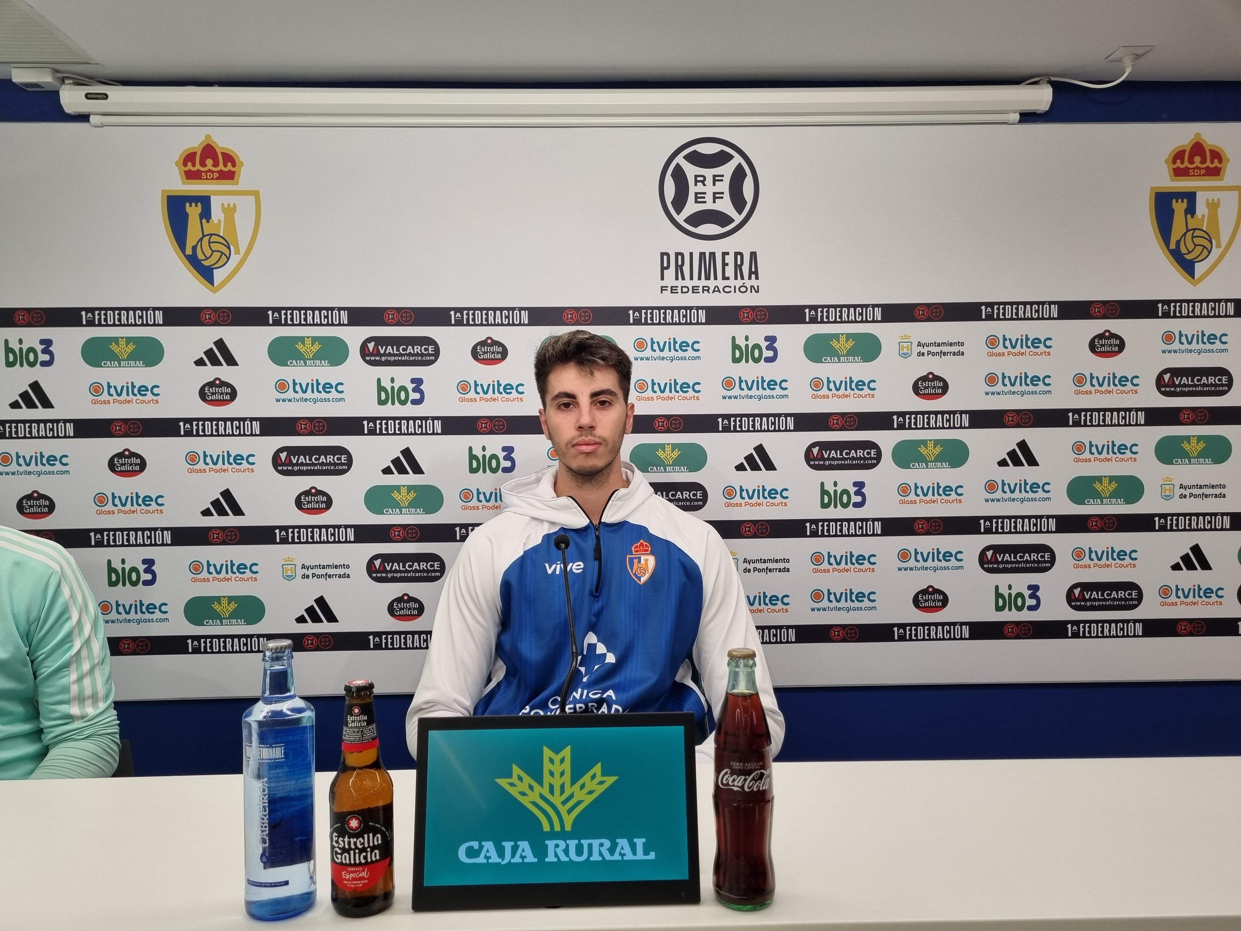 Hierrezuelo en la sala de prensa de El Toralín en la previa del partido ante el Zamora | LNC