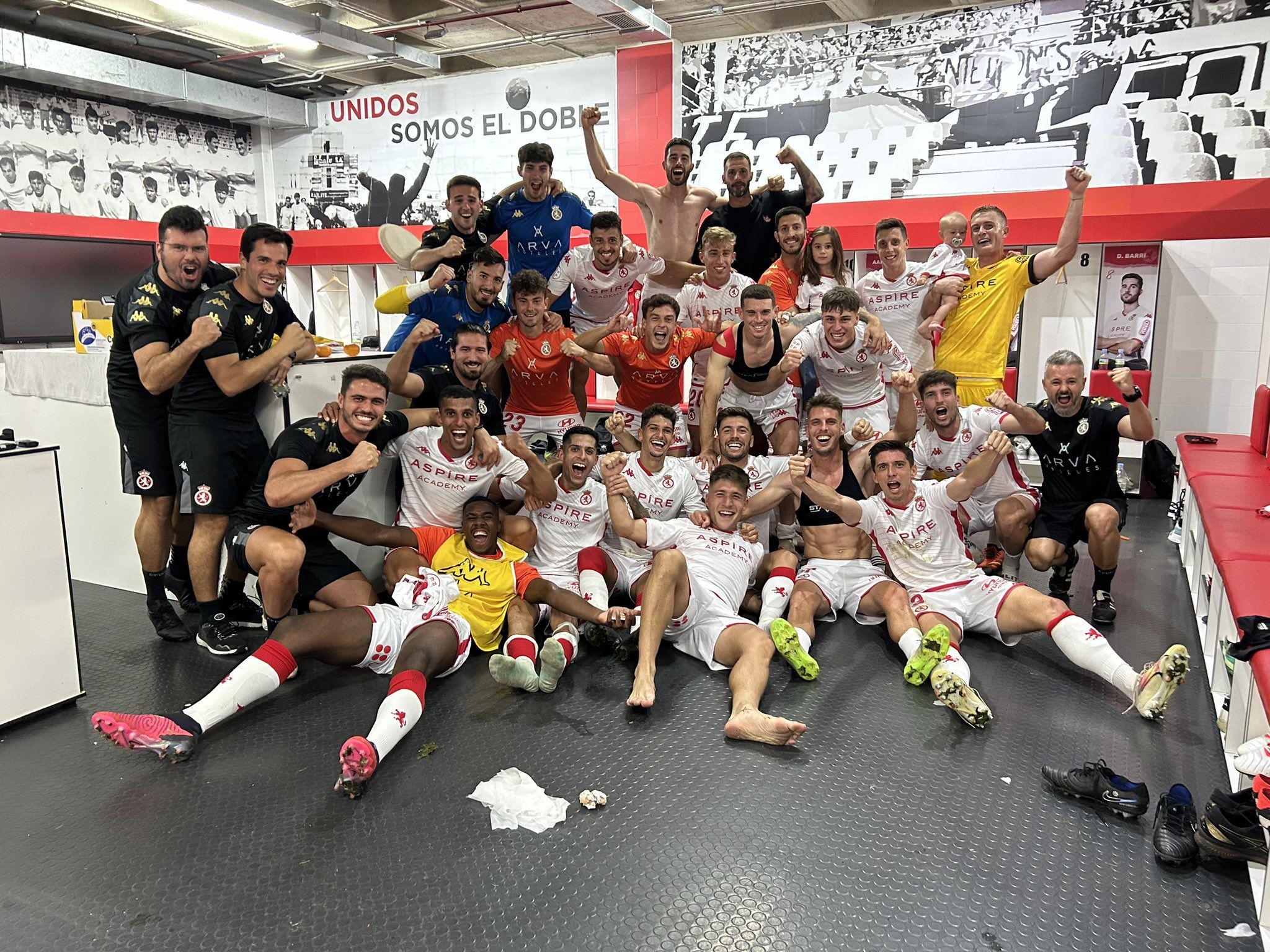 La Cultural celebra el triunfo. | CYD
