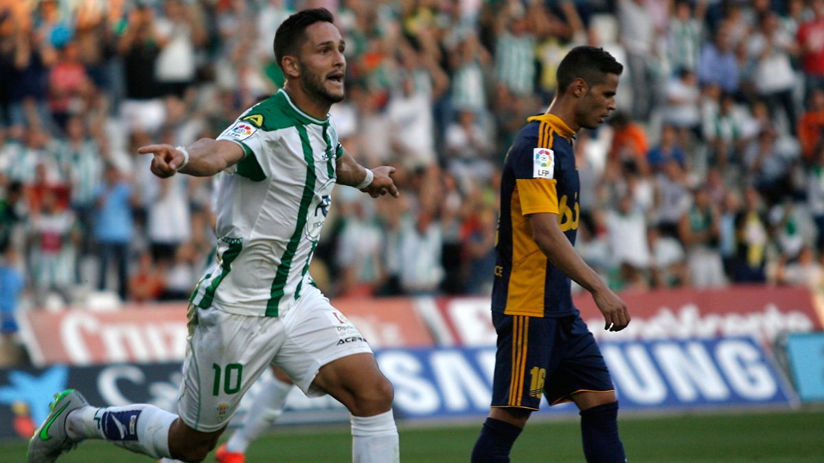 Florin, que no estará en El Toralín por sanción, celebra su gol en la primera vuelta. | EL DÍA DE CÓRDOBA