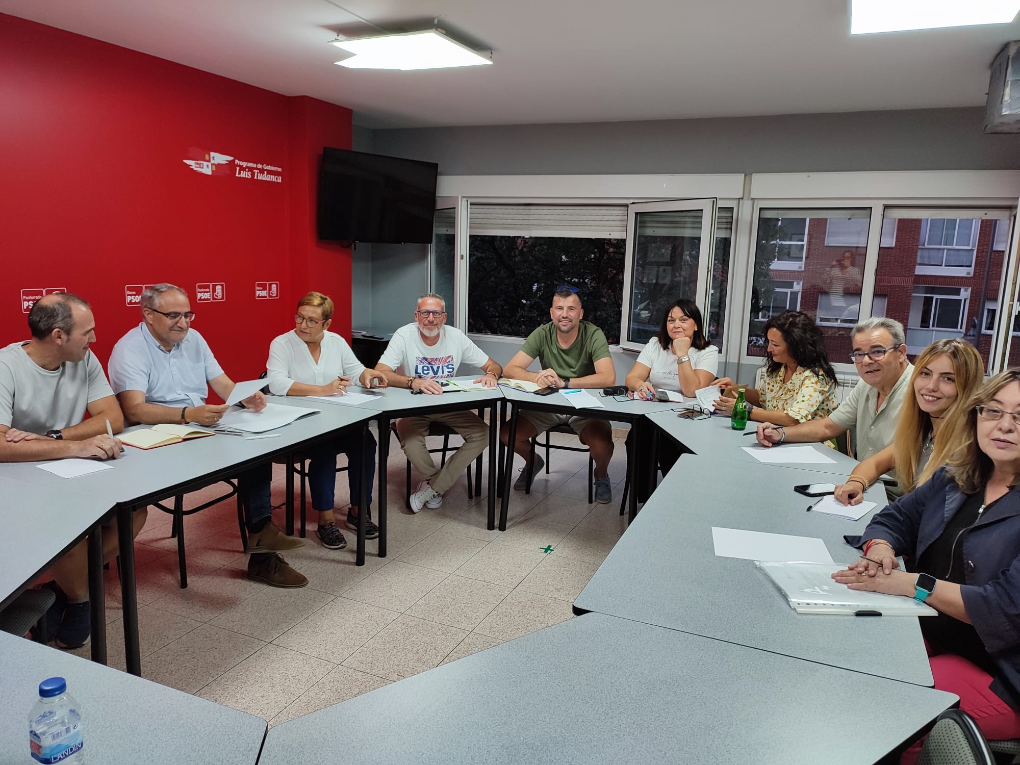 Reunión de la Ejecutiva del PSOE en Ponferrada. 