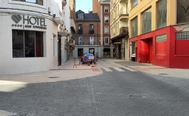 Situación actual de la calle Marcelo Macías de Ponferrada.