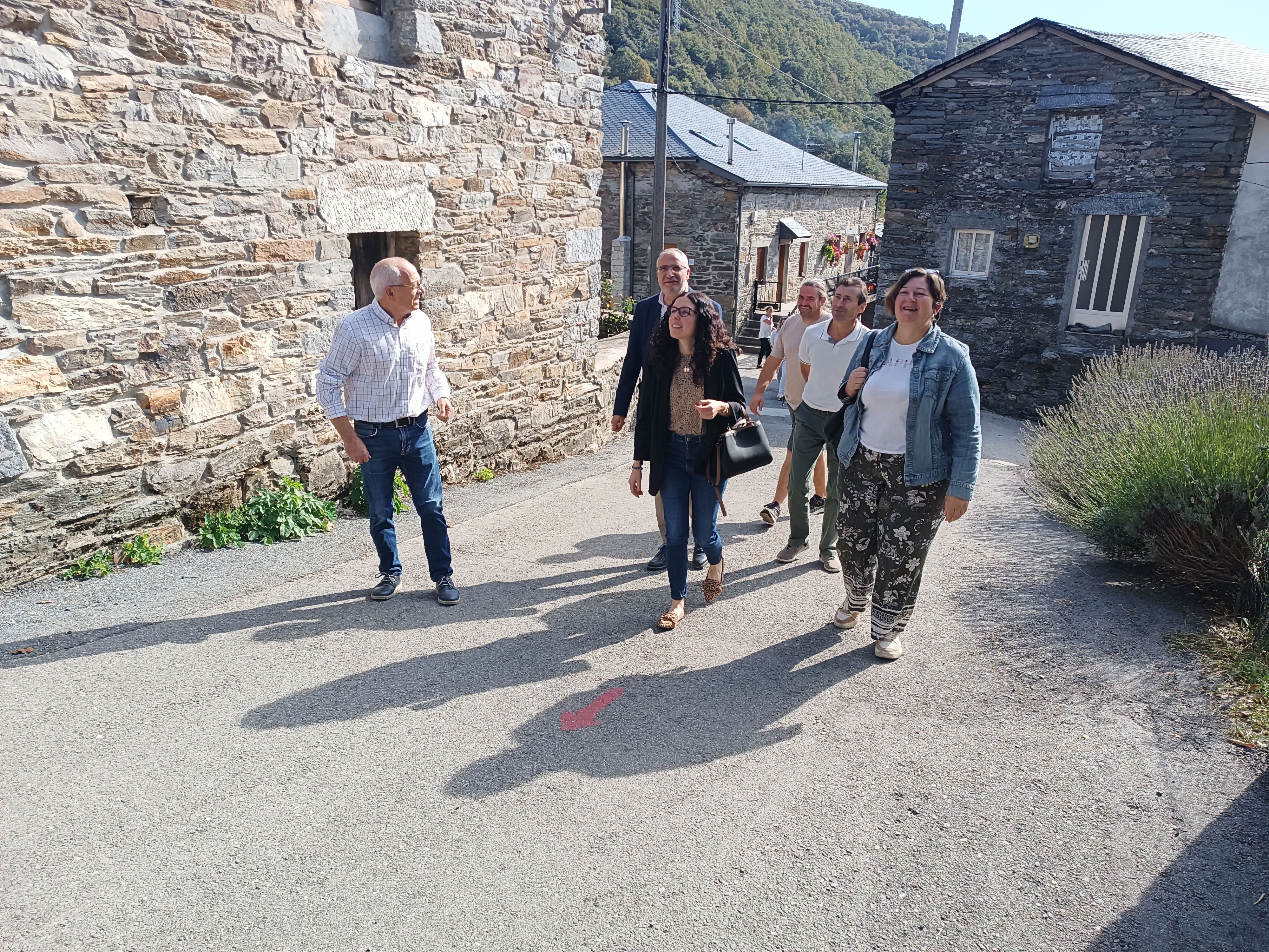 Visita del presidente del Consejo Comarcal a Barjas. 