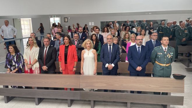 Las autoridades políticas formaron parte de los actos de festejo. | Javier Fernández