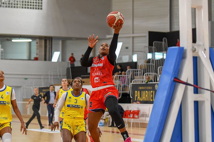 Las chicas del Bembibre rozaron su primera victoria.|EPB