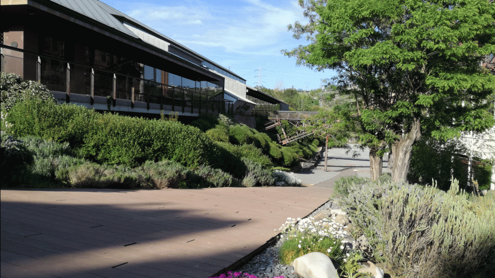 Jardines del Museo de la Energía de Ponferrada.