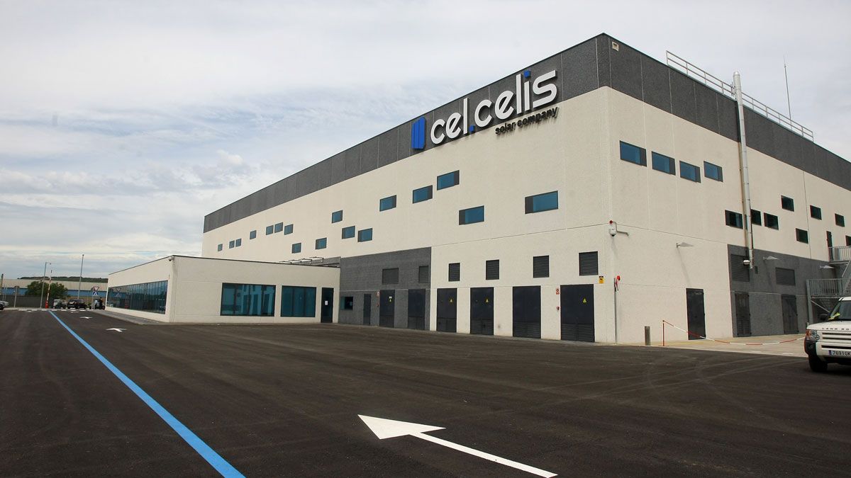 Empresa Cel Celis, ubicada en el polígono del Bierzo Alto ubicado en San Román de Bembibre. | C. SÁNCHEZ (ICAL)